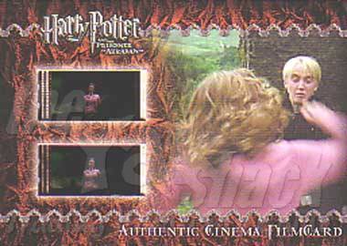35mm Card Hermione loses patience with Malfoy... and punches him! - front