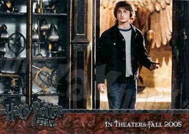  P4 Promo card (Harry enters Dumbledore's(?) Office) - front